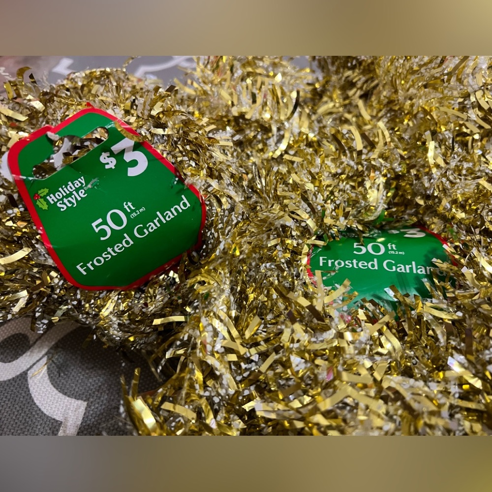 Christmas - Holiday Frosted Garland